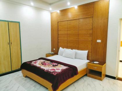 Luxury Palace Guest House - image 5