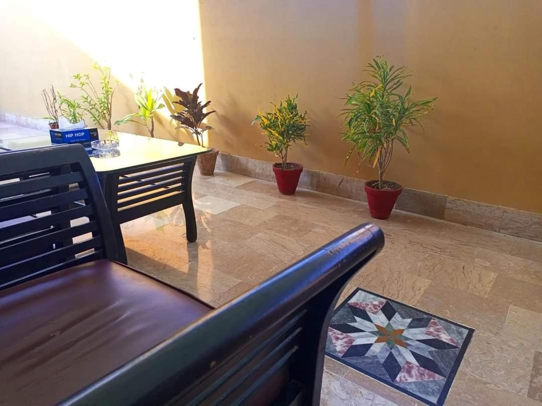 Furnish Rooms Near Jinnah Airport - image 2