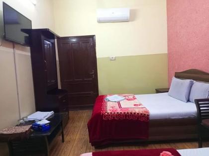 Furnish Rooms Near Jinnah Airport - image 4
