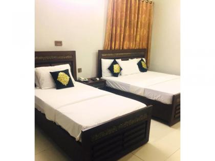Millennium Hotel Rooms & Apartments - image 2