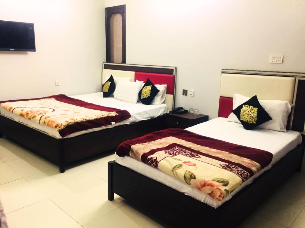 Millennium Hotel Rooms & Apartments - image 6